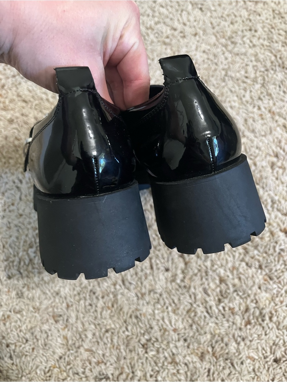 Marc Fisher Faux Leather Shiny Chunky Block Heel Lug Sole Academic Dockers 8.5 - Picture 3 of 8